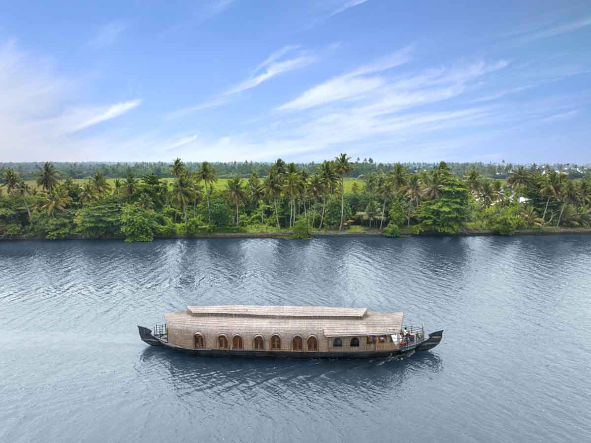 Houseboat & Kumarakom